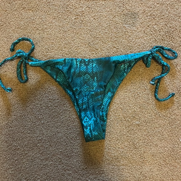 Women's Leopard Print Underwire Tie String Triangle Bikini - Picture 7 of 11